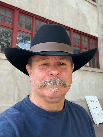 Bill Whitstine, the Florida trainer who certified Bagel as a mold detection dog